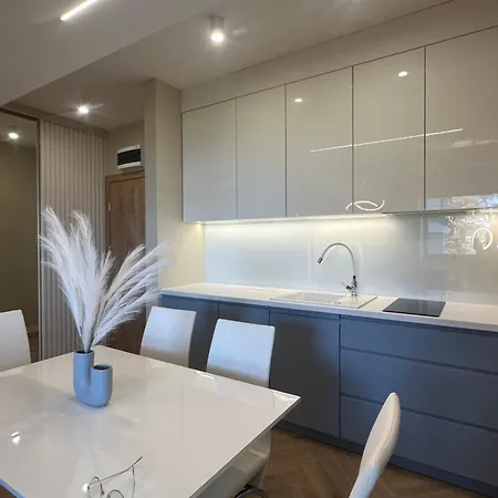 Blue Z Widokiem Na Morze *