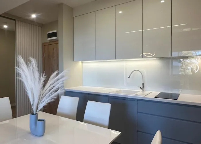 Blue Z Widokiem Na Morze *